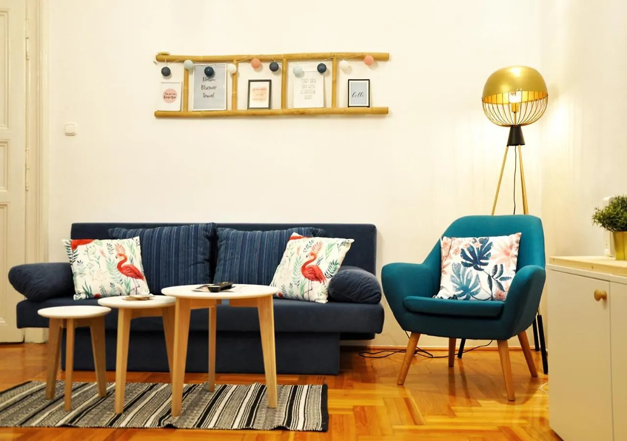 Cozy Design Home - Near Keleti & Citypark بودابست شقة